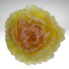 Lade das Bild in den Galerie-Viewer, Pfingstrose Papierblüte gelb