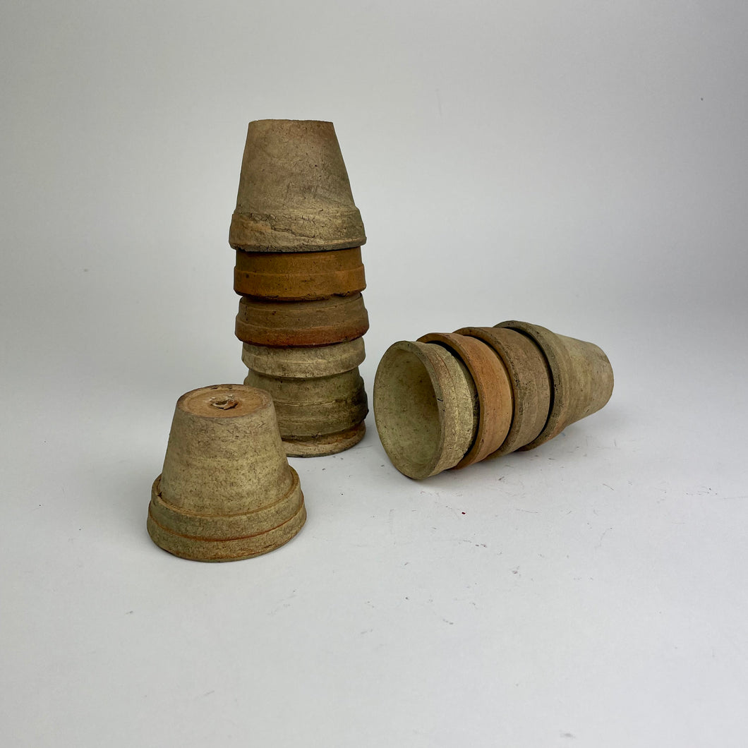 Original Gärtner - Töpfchen Ø5cm; handgefertigt, frostfest mit Patina;  10 Stück