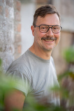 Lade das Bild in den Galerie-Viewer, 10.09.26 FLORISTIK-WORKSHOP FÜR EINSTEIGER MIT WELTMEISTER NICOLAUS PETERS (DONNERSTAG)
