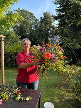 Lade das Bild in den Galerie-Viewer, 26.08.26 SOMMERSTRAUSS AFTER WORK  (MITTWOCH)
